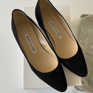 Manolo Blahnik Listony Black Suede Low-Heel Pumps